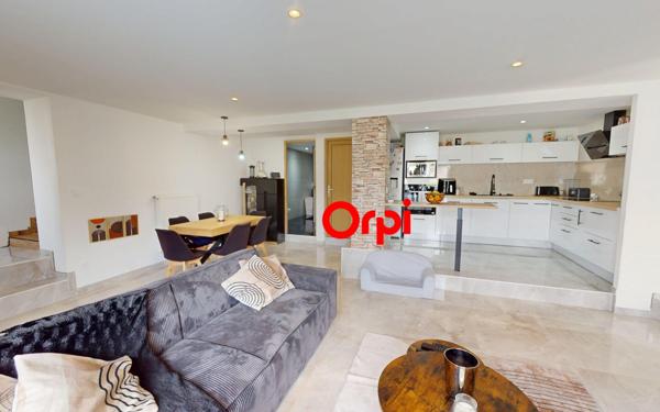 Maison à vendre    5 pièces • 117 m2 Feyzin