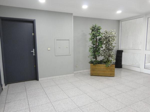 Dpt Pyrénées Orientales (66), à vendre CANET EN ROUSSILLON appartement 3 pièces 74 m² parking
