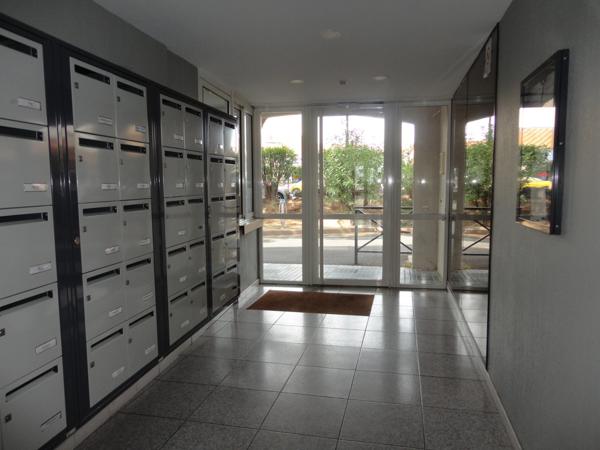 Dpt Pyrénées Orientales (66), à vendre CANET EN ROUSSILLON appartement 3 pièces 74 m² parking