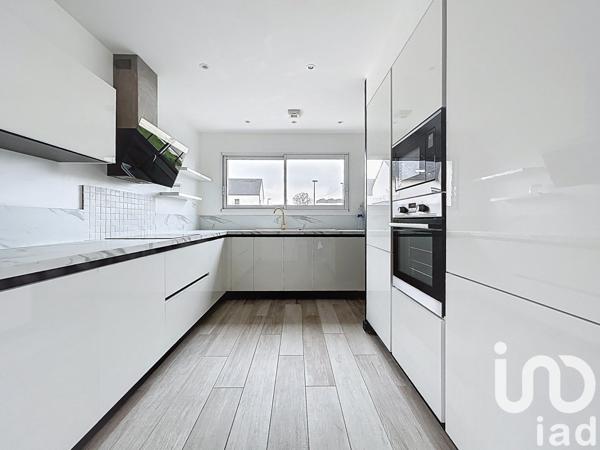 Maison à vendre 6 pièces 140 m² Le Rheu