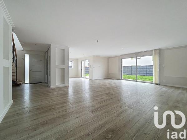 Maison à vendre 6 pièces 140 m² Le Rheu