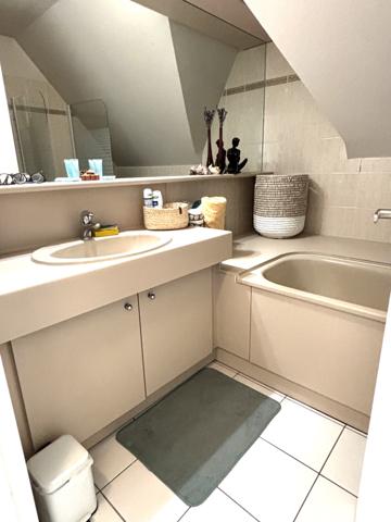 Port-Guillaume - Très beau duplex de 4 pièces avec vue sur le port exposé plein sud