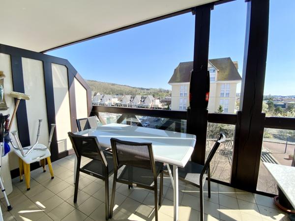 Port-Guillaume - Très beau duplex de 4 pièces avec vue sur le port exposé plein sud