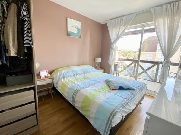 Port-Guillaume - Très beau duplex de 4 pièces avec vue sur le port exposé plein sud