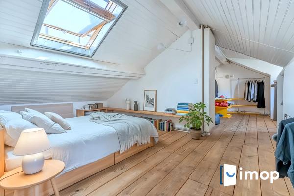 Duplex de 122m² à 2 min du Métro 13 Porte de Paris à très faibles charges