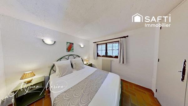 ACHAT APPARTEMENT MEUBLÉ-  6 COUCHAGES  -TERRASSE - PISCINE - PROCHE PLAGES - SAINT AYGULF