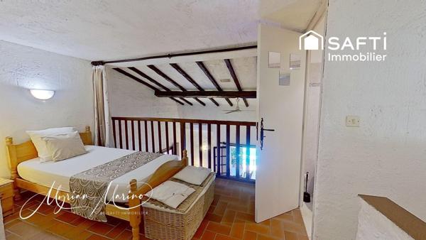 ACHAT APPARTEMENT MEUBLÉ-  6 COUCHAGES  -TERRASSE - PISCINE - PROCHE PLAGES - SAINT AYGULF