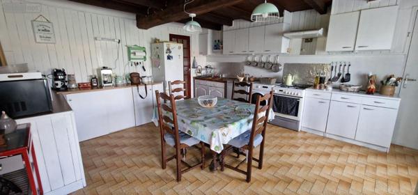 Maison à vendre à Mauzé-Thouarsais dans les Deux-Sèvres (79100), ref : 79079-55