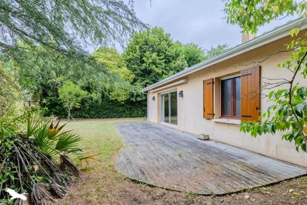 Maison à vendre 265 000 € Vayres 4 p 107 m² DPE C