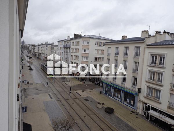 Location Appartement 2 pièces 48.47 m² - 28 RUE DE SIAM Brest 29200