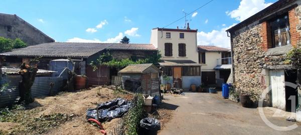 Maison à vendre  3 pièces - 82 m 2   VERGONGHEON  - 43