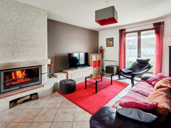Roissy-en-Brie (77680) 77680 - ROISSY EN BRIE - MAISON INDIVIDUELLE DE 145M² HABITABLE - 7 PIÈCES - 4 CHAMBRES - UNE VERANDA - SITUÉE