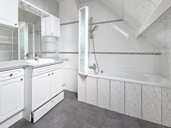 Maison 1930: charme et nature réunis