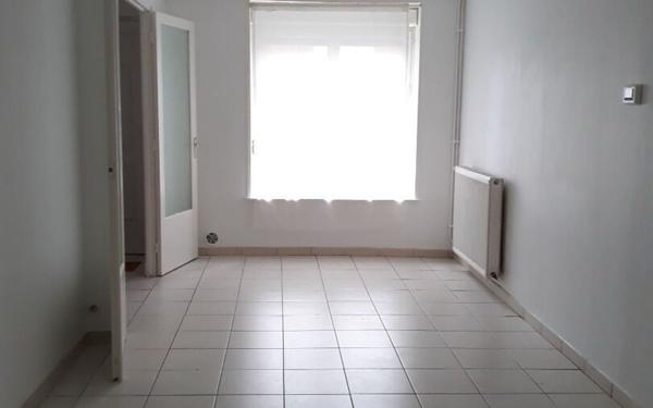 Maison à louer    4 pièces •  Hazebrouck