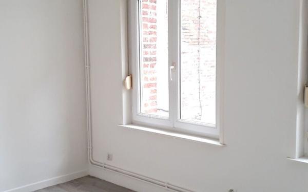 Maison à louer    4 pièces •  Hazebrouck