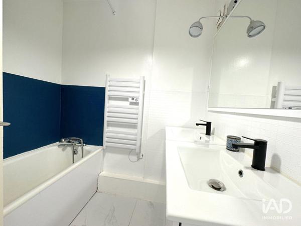 Location appartement 4 pièces 80 m² Marseille 10