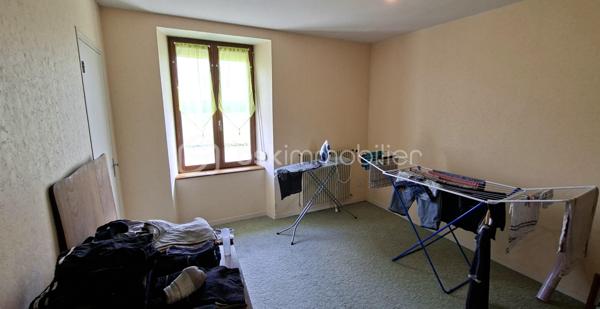 Maison en pierre de 158 m²