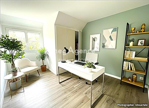 Maison à Saint-Nom-la-Bretèche, 78860 - 10 pièces 260m²