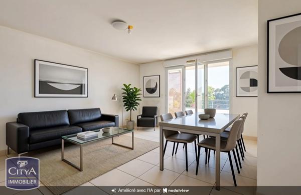 Appartement à vendre 4 pièces 87.7m² Francheville (69340)