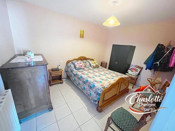 Ensemble immobilier de 2 maisons d'habitation
