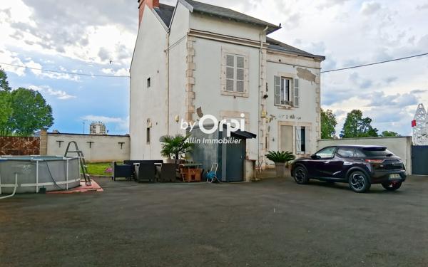 Immeuble à vendre    4 pièces •  Montluçon