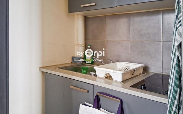 Immeuble à vendre    4 pièces •  Montluçon