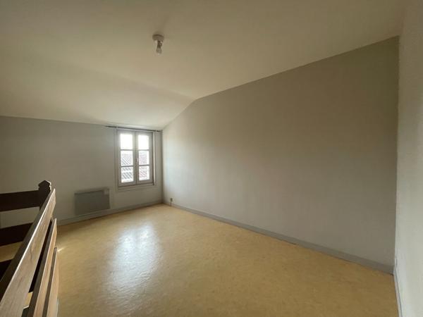 Appartement FONTENAY LE COMTE - 2 pièce(s) - 35.62 m2