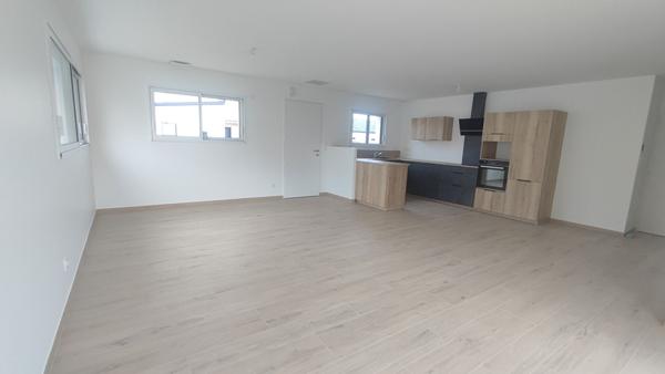 Maison neuve 2025 de 95 m² La Genétouze DPE A 285 000 €