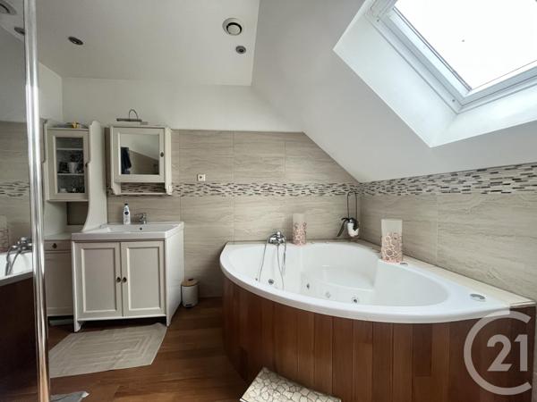 Maison à vendre  6 pièces - 187,23 m2 MAISONS - 28