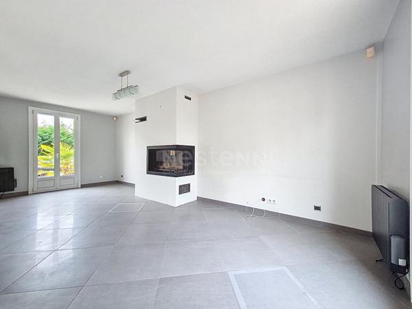 Maison Proche centre et école Lamorlaye 4 chambres