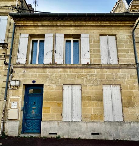 Maison de ville - 2 appartements et jardin