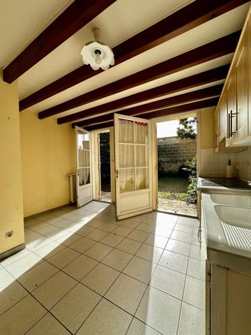 Maison de ville - 2 appartements et jardin