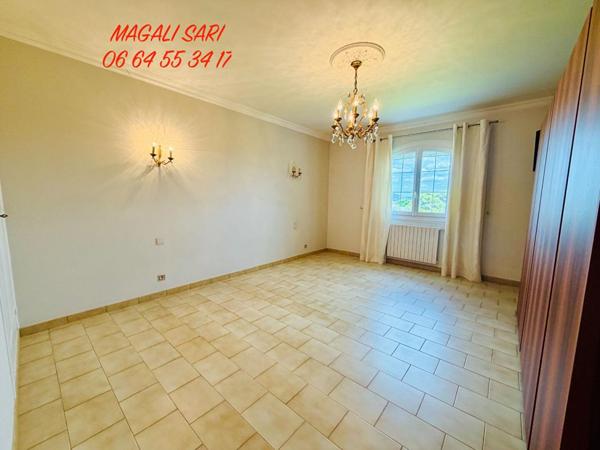 Maison Ales 7 pièce(s) 165 m2