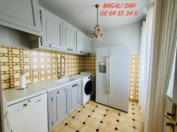 Maison Ales 7 pièce(s) 165 m2