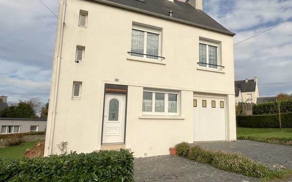Maison à vendre    5 pièces • 86,31 m2 Carhaix-Plouguer