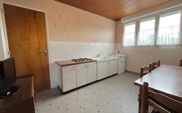 Maison à vendre    5 pièces • 86,31 m2 Carhaix-Plouguer