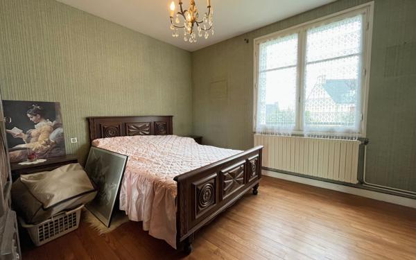 Maison à vendre    5 pièces • 86,31 m2 Carhaix-Plouguer