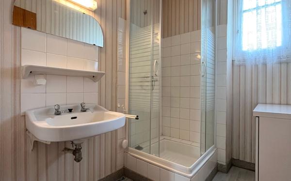 Maison à vendre    5 pièces • 86,31 m2 Carhaix-Plouguer