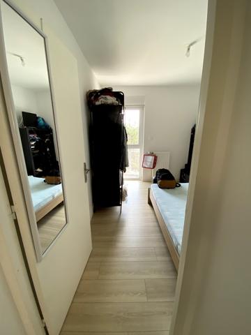 EXCLUSIVITE VUE MUER POUR CE T2 AVEC PLACE DE PARKING , Brest