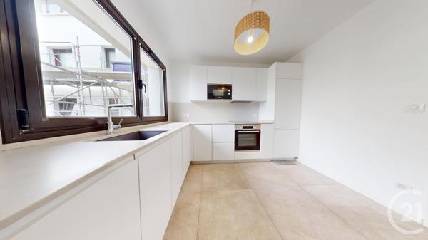 Appartement F3 à vendre  3 pièces - 79,40 m 2   BIARRITZ  - 64