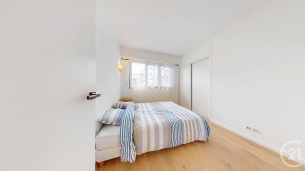 Appartement F3 à vendre  3 pièces - 79,40 m 2   BIARRITZ  - 64