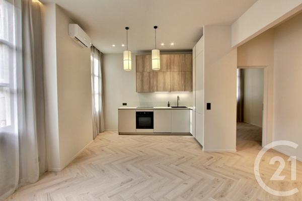 Appartement F4 à vendre  4 pièces - 92,12 m2 BEAUSOLEIL - 06