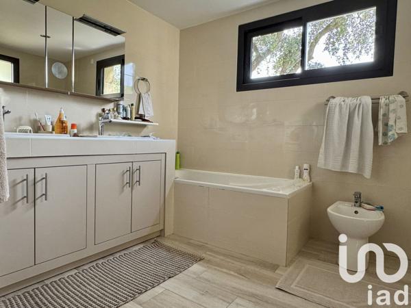 Maison 5 pièces de 174 m² à Castelnau-le-Lez (34170)