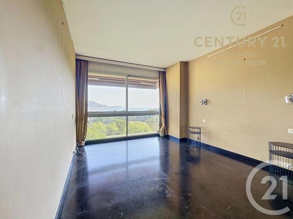 Appartement T2 à vendre  2 pièces - 75,07 m 2   MARSEILLE  - 13008