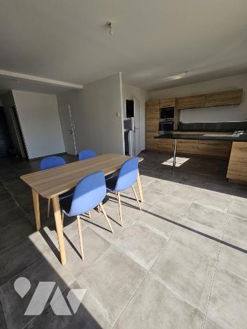 SAINTE-LUCE-SUR-LOIRE, maison 3 chambres, garage, jardin