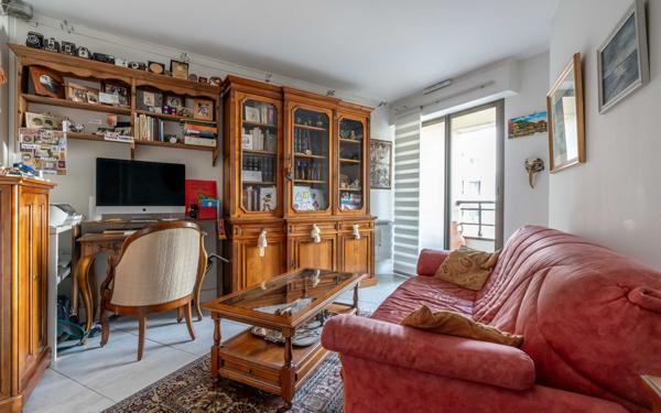 Appartement à vendre    5 pièces • 103,01 m2 Joinville-le-Pont