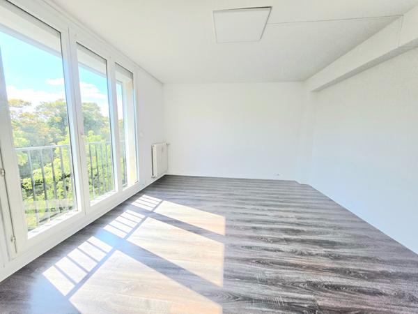 Appartement dernier étage rénové