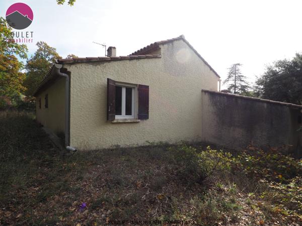 Bédoin (84410) Jolie villa avec jardin et garage