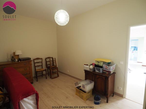 Bédoin (84410) Jolie villa avec jardin et garage