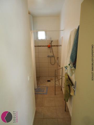 Bédoin (84410) Jolie villa avec jardin et garage